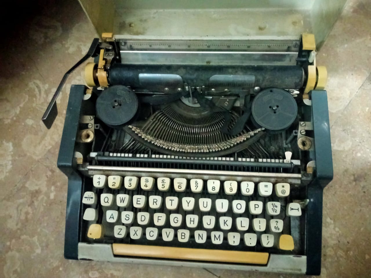 Electronics and Manual Typewriter available