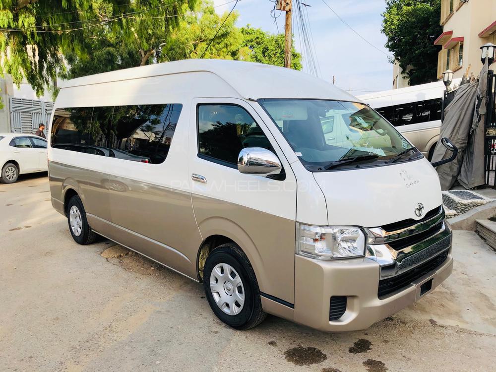 Toyota Hiace TRH 224 2016