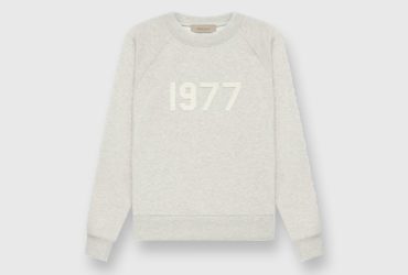 Essentials Crewneck 1977 Sweatshirt Gray